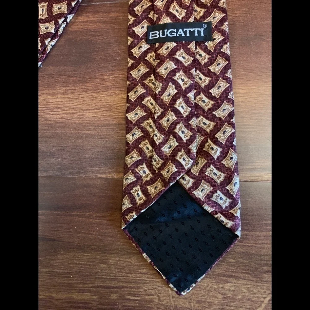 BUGATTI Burgundy/Red Silk Necktie